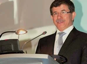 Davutoğlu'ndan İsrail'e Mavi Marmara resti
