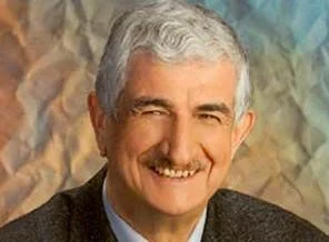 'Değerle Yürüyenler'de Nazif Gürdoğan