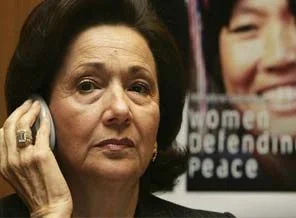 'First Lady' Mübarek mal varlığını devretti