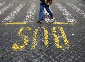 İtalya'da hayat bir günlüğüne durdu