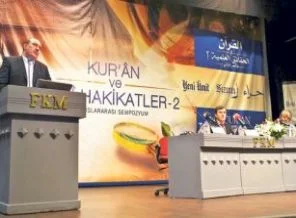 Kur'an sempozyumu herkesi büyüledi