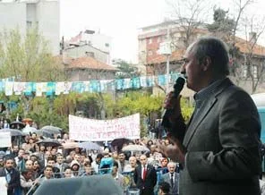 Kurtulmuş: AKP de CHP de samimi değil