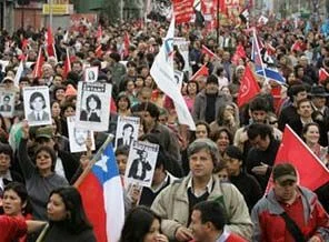 Latin devrimleri Arap Baharı için model olabilir
