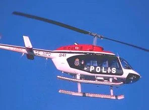 Polis helikopteri denize düştü