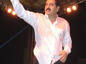 Tatlıses ayaklandı, yurda dönüyor
