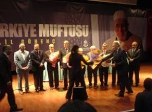 'Türkiye Müftüsü Halil Gönenç'e vefa
