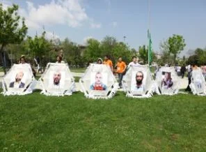 Uçurtmalar 'Özgür Filistin' için havalandı
