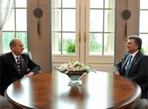 Bahçeli'den Cumhurbaşkanı'na ağır sözler