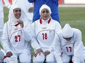 FIFA'dan İranlı sporculara başörtü yasağı