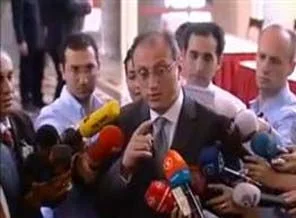 Güneş:'Üçgen biçiminde birbirimize takacağız'