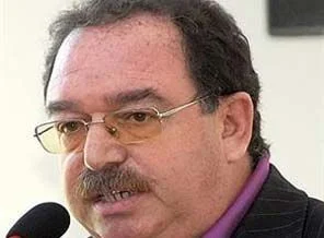 Hatip Dicle'ye bir ceza daha