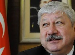'Hitler'in faşizmi de sandıktan çıktı'