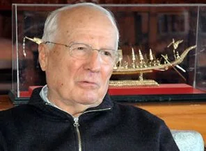 Kenan Evren 'orduevinde' ifade veriyor