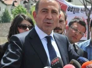 'Serbest bırakılmazlarsa gereğini yaparız'