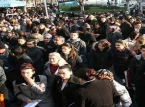 Sözleşmeli personele kadro müjdesi!
