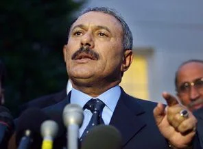 Yemen Devlet Başkanı Salih öldü (video)