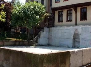 600 yıllık cami Bursa'da yeniden ibadete açılacak