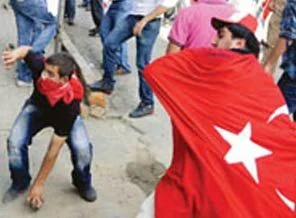 90'lı yılların şiddet söylemi sokakta