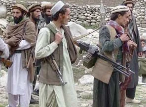 Afganistan'da 33 polis öldürüldü