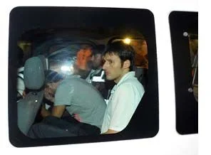 Akın ve Alın cezaevinde