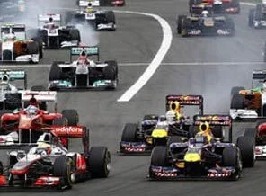 Almanya'da zafer Hamilton'ın