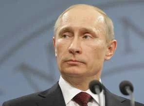 Almanya Putin'e ödül vermeyecek