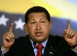 Ameliyat geçiren Chavez Venezuela'ya döndü