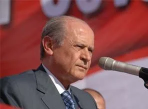 Bahçeli: 76'yı değiştirelim krizi çözelim