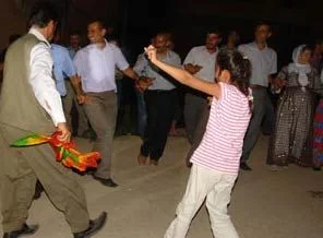 'Demokratik özerklik' kutlaması