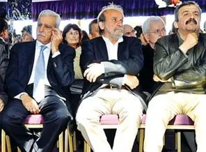 Emek ve özgürlük bloğu 'çatı parti' kuruyor