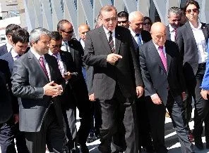 Erdoğan: Bizim derdimiz insanımıza hizmet