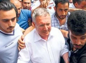 Ezeli rakibin açıklaması hastanelik etti