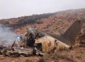 Fas'ta askeri uçak düştü: 81 ölü