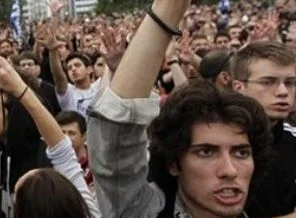 Gerçek Demokrasi Meydanlarda Doğar