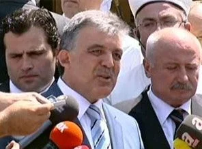 'Gözü kapalı hiç birşeye imza atmam...'