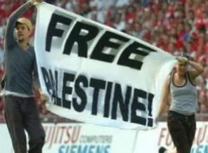 İsrail Apartheid'ına kırmızı kart