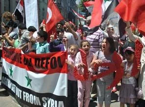İstanbul'da Suriye protestosu