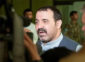 Karzai'nin kardeşinin cenazesinde patlama