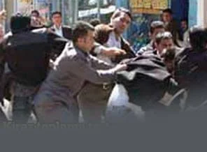 'Kiraz toplama tartışması' etnik kavgaya dönüştü