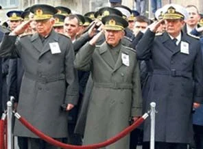 Komutanların istifası son psikolojik harekat!