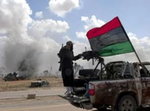 Libyalı direnişçilerden Londra'ya büyükelçi