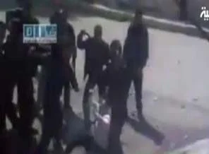 Mısır'da askerlerle göstericiler çatıştı