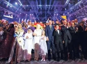 Olimpiyatlara, 'yeni bir dünya' şarkısıyla veda