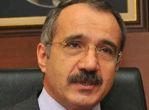 Ömer Dinçer'den 'devrim'
