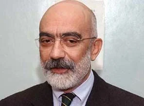 Öyle bir çarpışma olacak ki memleket!..