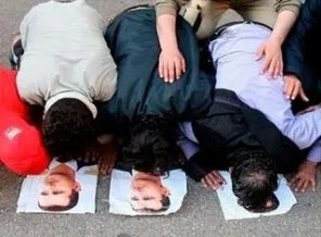 Ramazan el-Buti'nin yüzlerce kitabı yakıldı