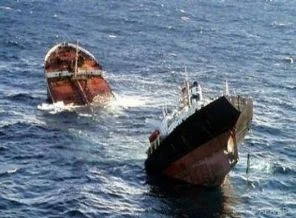 Rusya'da 170 kişilik gemi battı