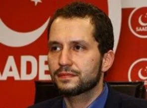 Saadet Partisi yine bölünmenin eşiğinde
