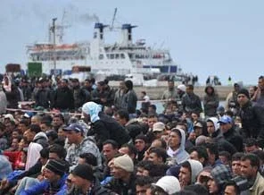 Sudan'da göçmen gemisi battı, 197 kayıp