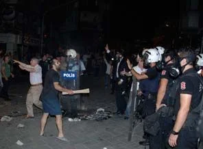 Zeytinburnu'nda gerginlik sürüyor